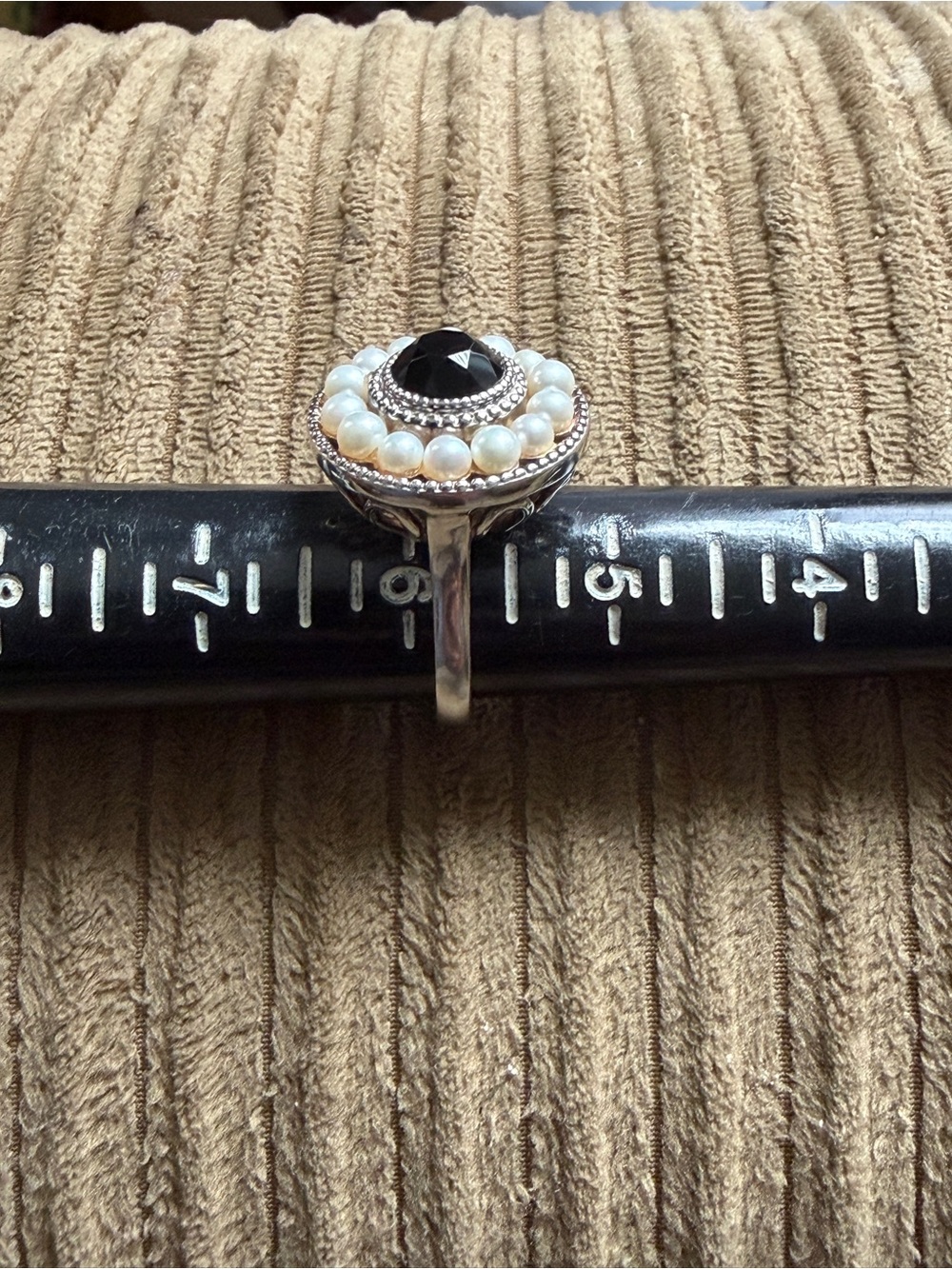 Tiffany & Co. Zigfield pearl and black onyx ring - Picture 3 of 8